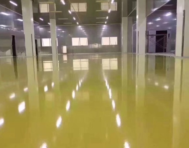 无溶剂聚氨酯地坪